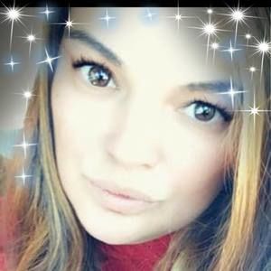 Meet your Posher, Tania